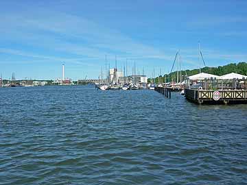Hafen Flensburg – Blick aus Süden auf die östliche Hafenseite