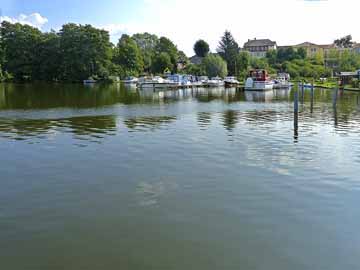 Templiner See – kleiner Yachthafen im westlichen Seebereich