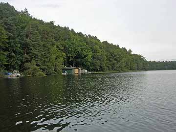 Nebelsee – Bootshaus im südöstlichen Seebereich