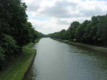 Dortmund-Ems-Kanal (DEK) – Blick südostwärts Richtung Venhauser Schleuse