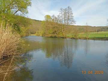 Fränkische Saale – Höhe Hurzfurt, Blick flussaufwärts