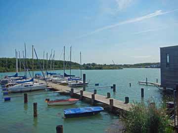 Hainer See&nbsp;&ndash;&nbsp;Blick auf die Blaue Lagune mit Insel