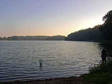 Neversdorfer See – Blick auf den See