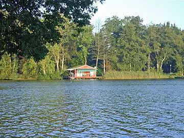 Neversdorfer See – Hütte am Neversdorfer See