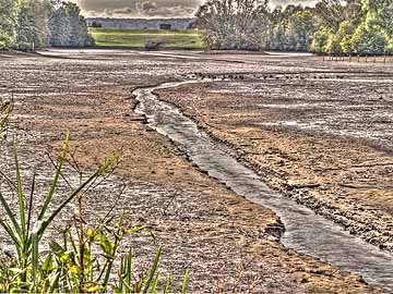 Wendebachstausee – leer im Herbst 2014 wegen Bauarbeiten