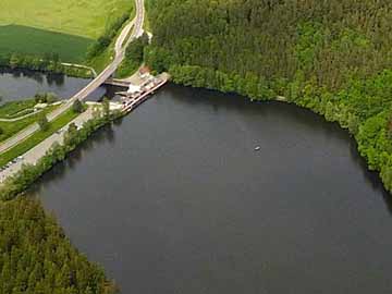 Blaibacher See – Kraftwerk Pulling im Norden des Sees