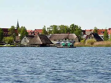 Krakower See – Blick auf das Hüdenhaus