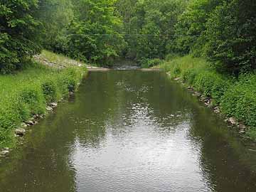 Kyll – unterhalb Kronenburger See