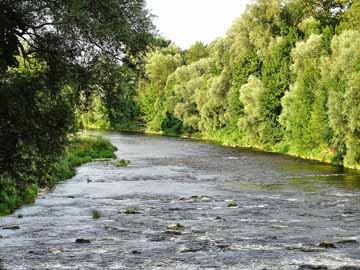 Wertach – die Wertach in Augsburg Höhe Pfersee