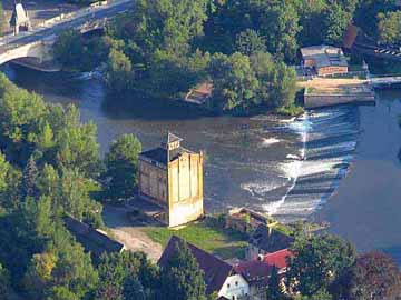 Saale – das Saale-Wehr in Bad Kösen