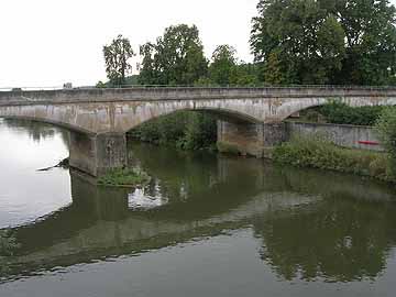 Neckar – Brücke Reutlinger Straße