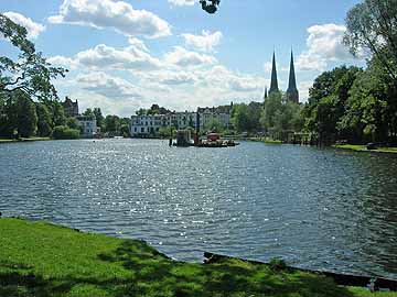 Krähenteich – Blick aus Norden über den Krähenteich