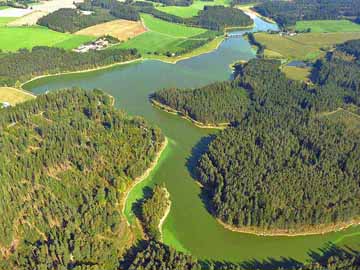 Talsperre Liebenstein – Blick von Westen über die Talsperre