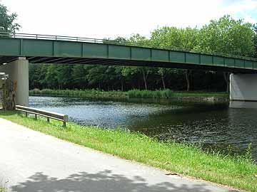 Dortmund-Ems-Kanal (DEK) – Haar-Brücke, Blick Richtung Süden
