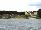 Rheinsberger See – Blick auf das Rheinsberger Hafendorf