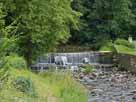 Müglitz – kleiner Wasserfall im Schlosspark