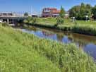 Benser Tief – Blick auf die Brücke Hauptstraße