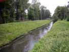 Kleine Luppe&nbsp;&ndash;&nbsp;Brücke Hans-Driesch-Straße, Blick flussabwärts
