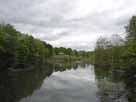 Stauweiher – Blick von der Fußgängerbrücke am Finanzamt