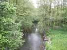 Wupper – Brücke Bevertalstraße, Blick flussaufwärts