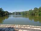 Stadtwaldweiher – Blick aus Höhe Bootsverleih / Stadtwaldhotel