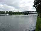 Rhein-Herne-Kanal (RHK) (Oberhausen Lirich) – Blick Richtung Osten auf die AB-Brücke der A3