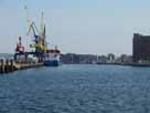 Hafen Wismar – Ladekräne im Hafen von Wismar