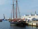 Hafen Wismar – Segler am Ausgang des Alten Hafens